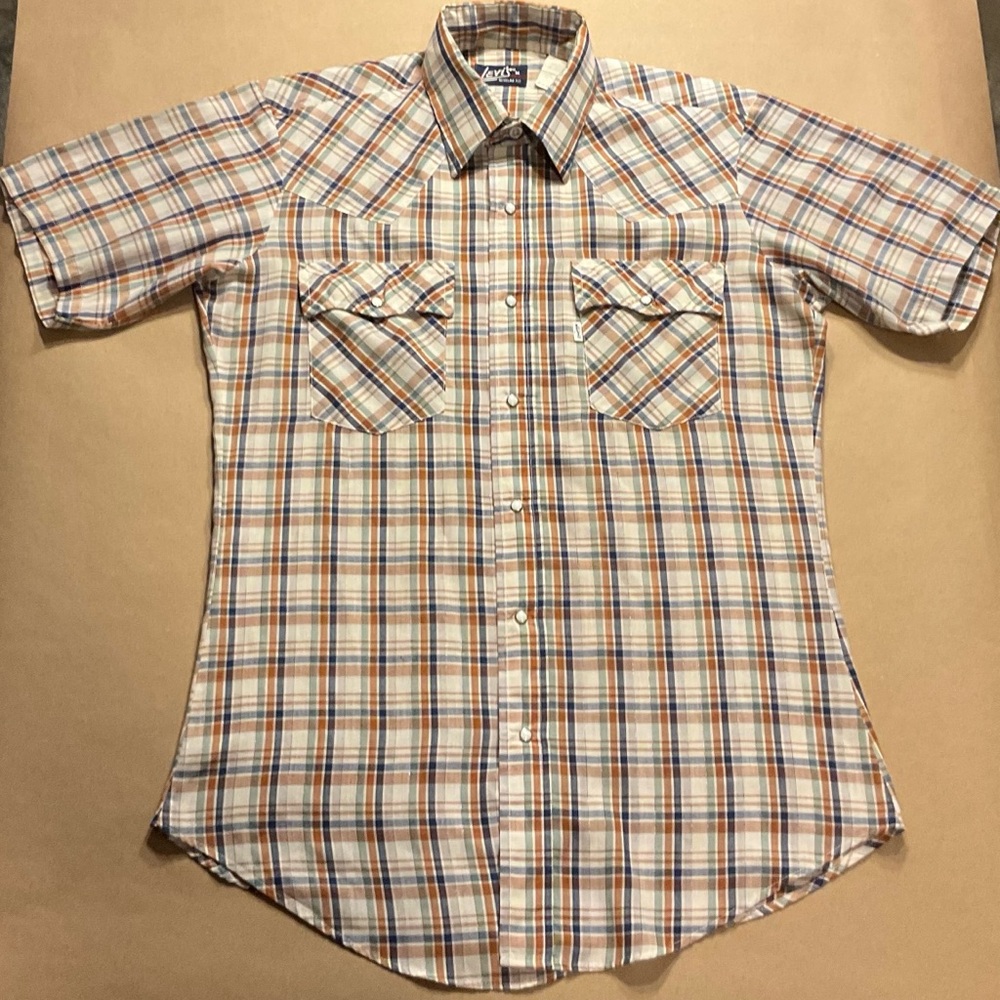 Vtg Levi’s Western Shortsleeved Pearl Snap Button Up
